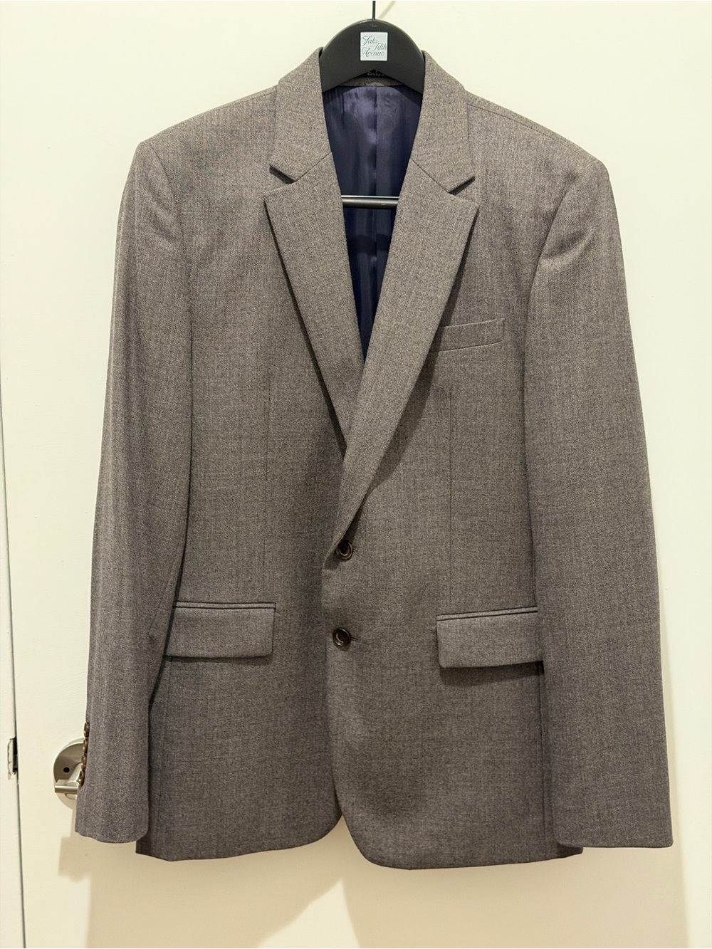 Men's Gray Two-Button Sport Coat - Classic Tailored Blazer